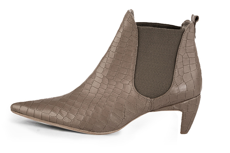 Women's bronze beige and taupe brown elegant Chelsea ankle boots, with side elastics. Pointed toe. Medium comma heels - Profile view